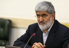 ادعای علی مطهری: حوادث ۹۶ و ۹۸ از درون حکومت و برای سرنگونی دولت روحانی بود