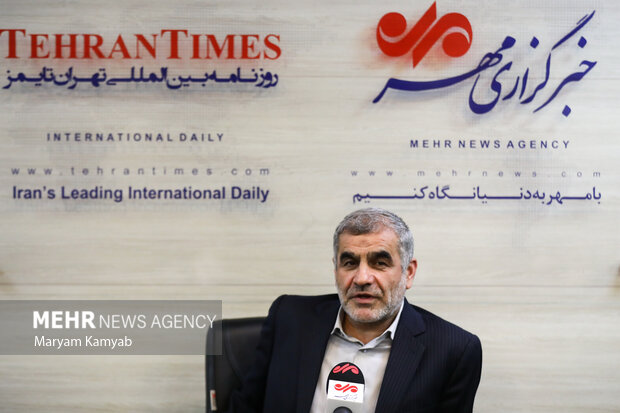 راهروهای مجلس دنبال تغییر سرمربی تیم ملی/ انتخاب یک گزینه ایرانی!