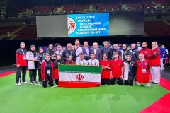تکواندوکاران ایران نایب قهرمان جهان شدند/ شاهکار تیم ۵ نفره پسران
