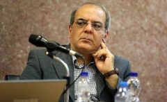 عباس عبدی: هیچ فردی به اندازه کیهان و نویسندگانش با دولت دشمنی نکرده‌ است
