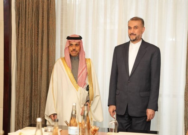وزیر خارجه عربستان: به‌زودی به تهران سفر می‌کنم / امیرعبداللهیان: از تسهیلات خوب عربستان برای حجاج ایرانی تشکر می‌کنیم